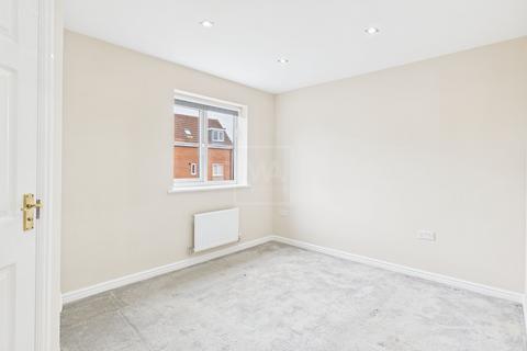 3 bedroom semi-detached house to rent, Vulcan Park Way, Newton-Le-Willows, WA12