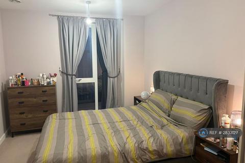 undefined, Crossways, Slough, SL1
