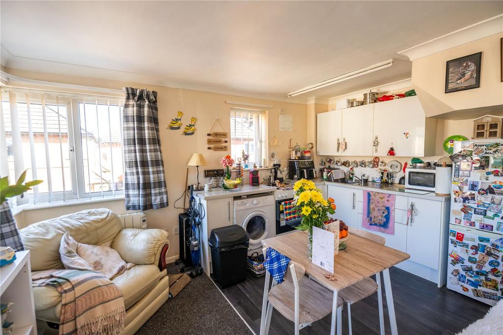 Sitting Room/Kitchen