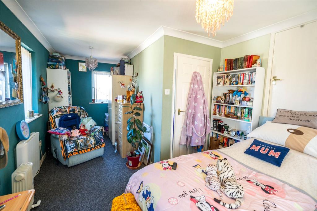 Bedroom (2)