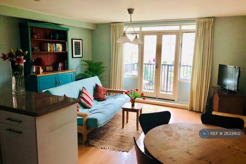 1 bedroom flat to rent, Wharfdale Road, London, N1