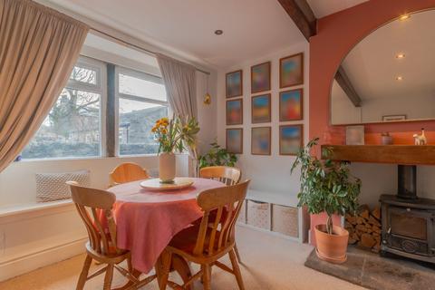 2 bedroom terraced house for sale, South View, Wilsden, Bradford, West Yorkshire, BD15