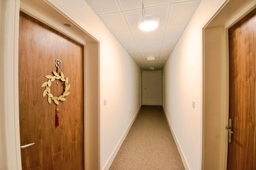 Communal Landing