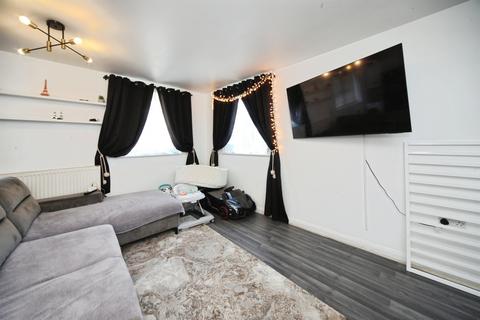 undefined, Chester Mews, Luton