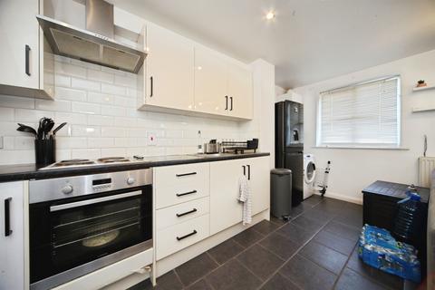 1 bedroom cluster house for sale, Chester Mews, Luton