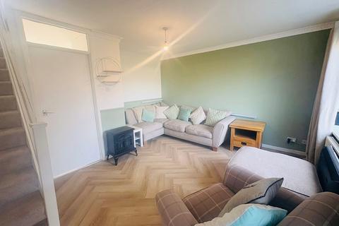 3 bedroom semi-detached house to rent, Chatton Close, Chester Le Street, DH2