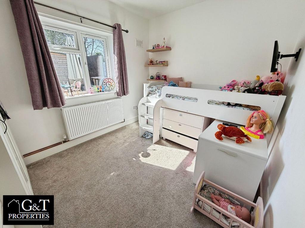 Second bedroom