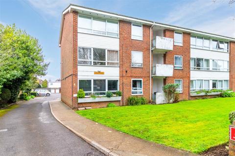 2 bedroom flat for sale, St. Botolphs Road, Worthing