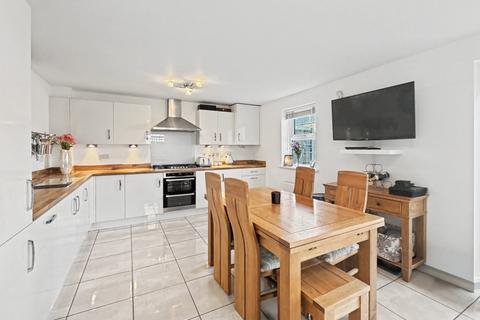 4 bedroom detached house for sale, 19 Coleman Close, Crick, NN6 7GB