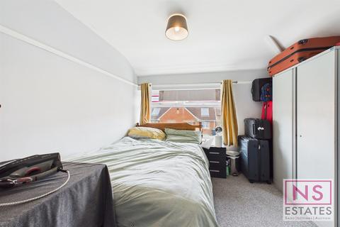 3 bedroom end of terrace house for sale, East Crescent, Whinney Banks, Middlesbrough, TS5