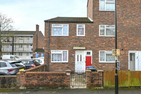 4 bedroom house for sale, Farrier Road, Northolt