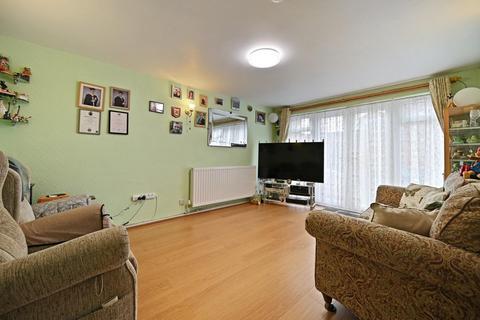 4 bedroom house for sale, Farrier Road