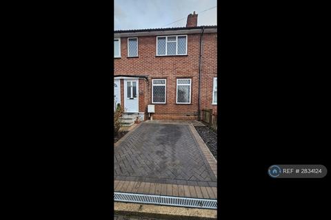 2 bedroom terraced house to rent, Castleton Road, London, SE9