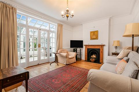 undefined, Latchmere Road, Kingston Upon Thames KT2