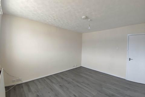 2 bedroom flat to rent, Shaftesbury Street, Stockton