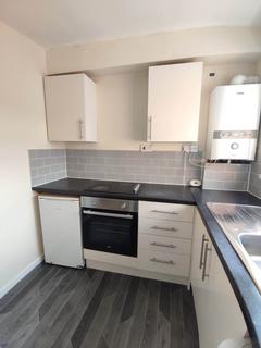 2 bedroom flat to rent, Shaftesbury Street, Stockton