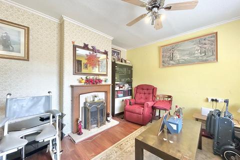3 bedroom semi-detached house for sale, North Lane, Tyldesley, Manchester