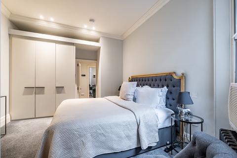 1 bedroom flat to rent, North Audley Street Mayfair W1K