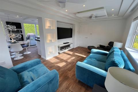 2 bedroom park home for sale, Mossways Park, Wilmslow