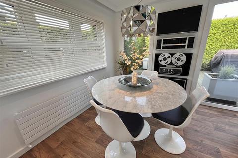 2 bedroom park home for sale, Mossways Park, Wilmslow