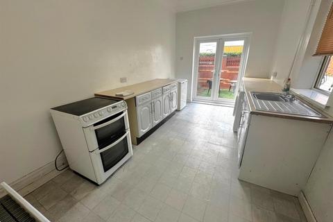 undefined, Wood Street, Castleford