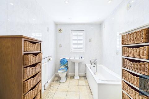 undefined, Langley Mews, Langley Cresent, Dagenham, RM9
