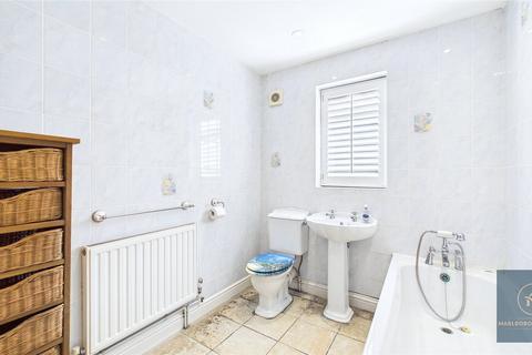 undefined, Langley Mews, Langley Cresent, Dagenham, RM9