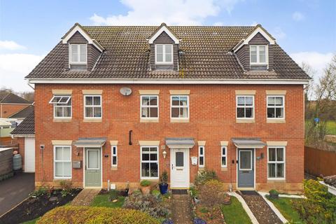 3 bedroom terraced house for sale, Hibiscus Crescent, Andover