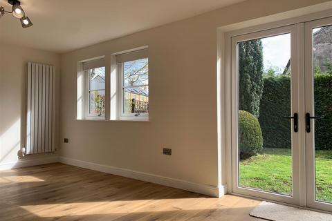 undefined, Warren Fold, Hurst Green