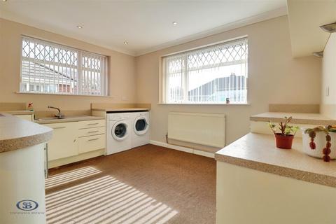 3 bedroom semi-detached bungalow for sale, Elsby Road, Alsager