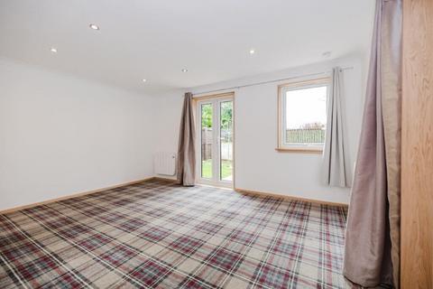undefined, 1727L Park Place, Livingston, EH54 6RR