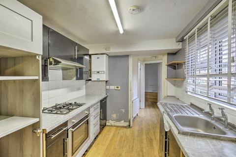 3 bedroom terraced house for sale, Boughton Green Road, Northampton