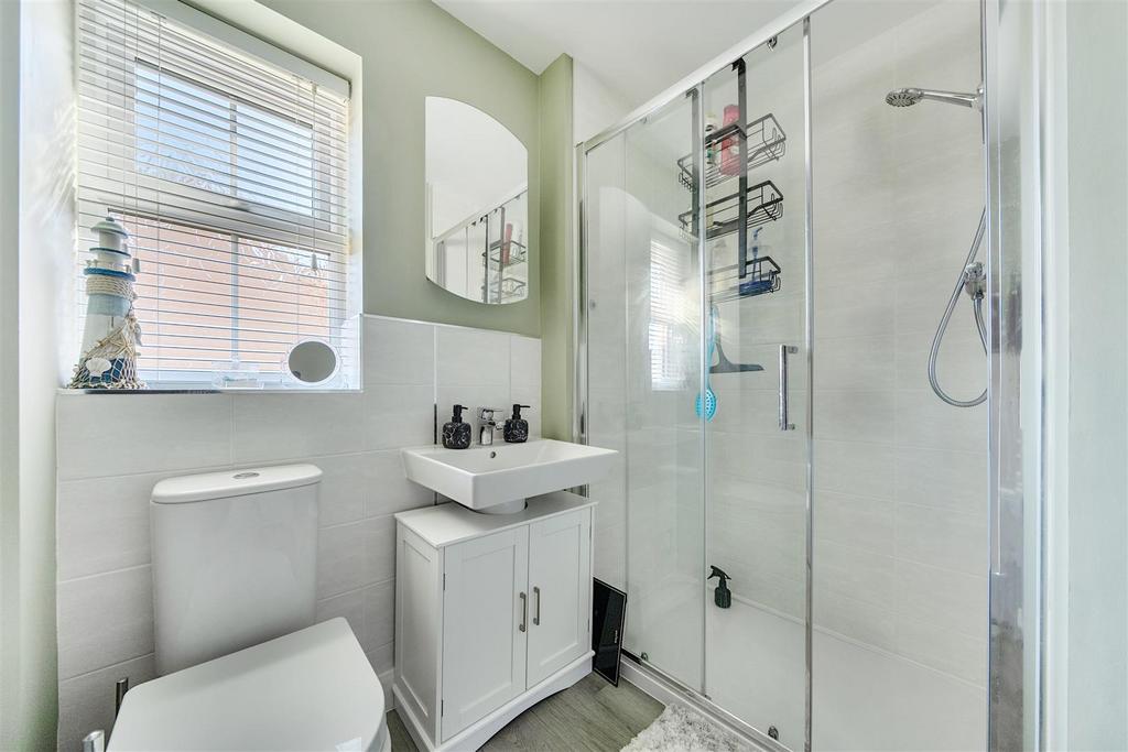 Ensuite.jpg