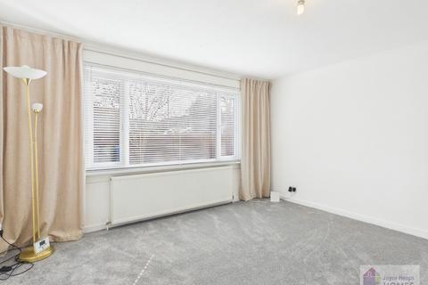 3 bedroom end of terrace house for sale, Larch Drive, East Kilbride G75
