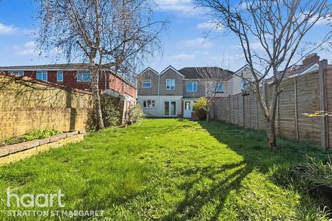 4 bedroom semi-detached house for sale, Oxford Road, Swindon