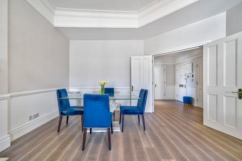2 bedroom flat to rent, Lancaster Gate, Bayswater, London, W2