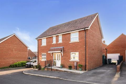 4 bedroom detached house for sale, Brushwood Grove, Emsworth