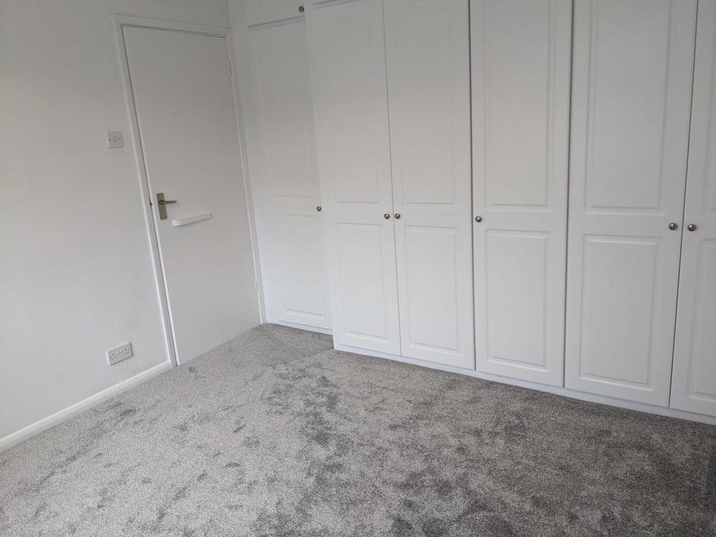 62 derby road- bedroom 1.jpeg