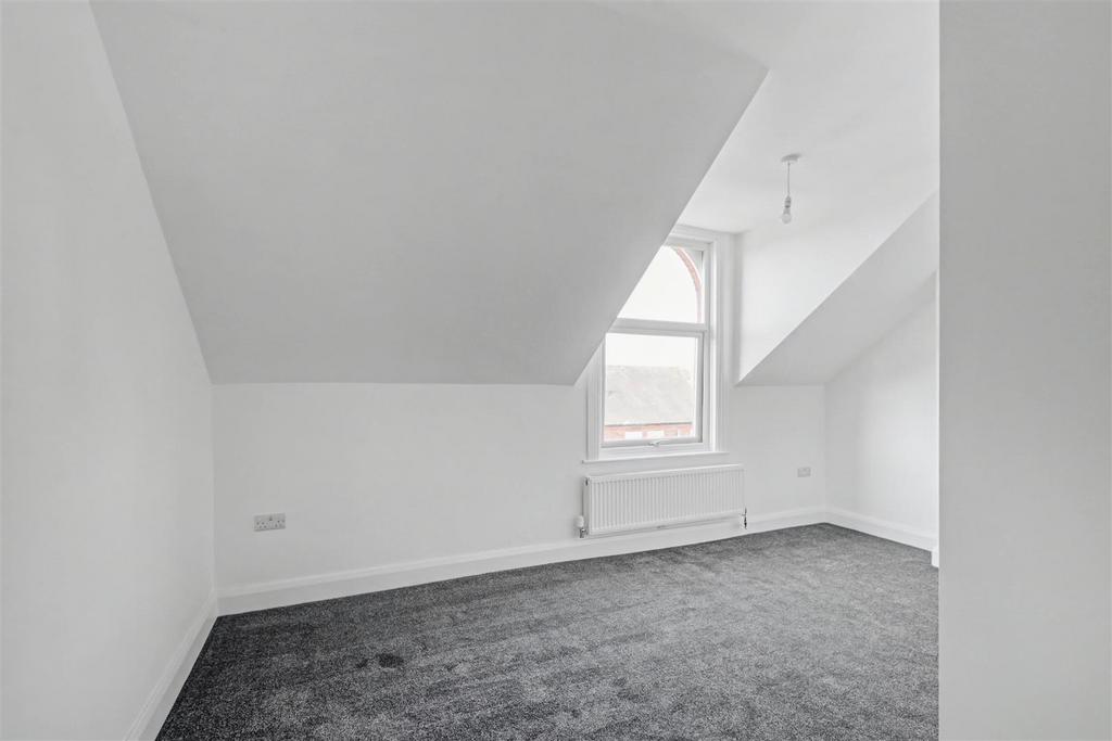 Bedroom 3 1.jpeg