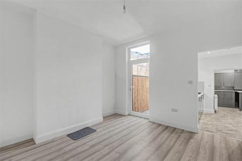 undefined, Collington Street, Beeston, Nottingham