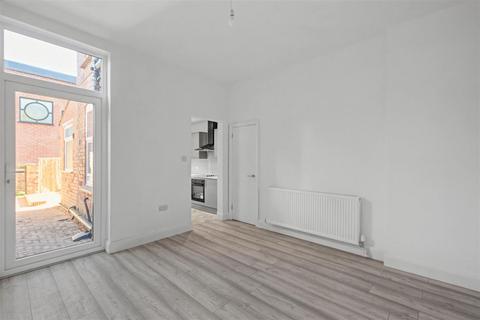 undefined, Collington Street, Beeston, Nottingham
