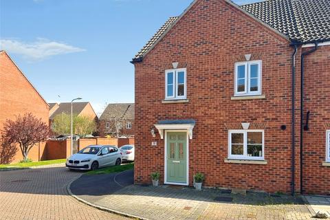 3 bedroom semi-detached house for sale, Rosebay, Wokingham, Berkshire