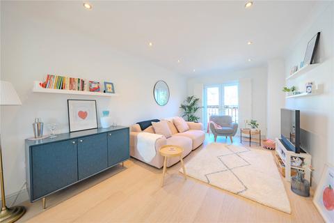 4 bedroom terraced house for sale, Pennythorne Drive, Yeadon, Leeds, West Yorkshire