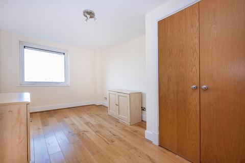 2 bedroom apartment to rent, Jerome Place Kingston upon Thames KT1