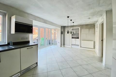 4 bedroom detached house for sale, Alvina Gardens, Nottingham