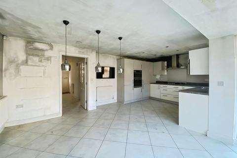 4 bedroom detached house for sale, Alvina Gardens, Nottingham
