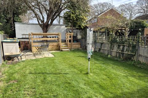 undefined, Oakwell Close, Dunstable, LU6