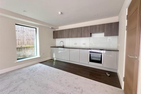 2 bedroom apartment to rent, GUILDFORD ROAD, BOOKHAM, KT23