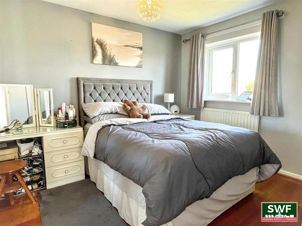 Bedroom2.1.jpg