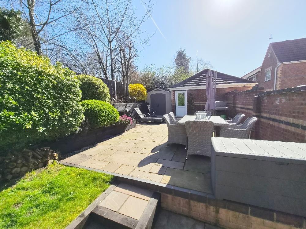 Patio & BBQ Area